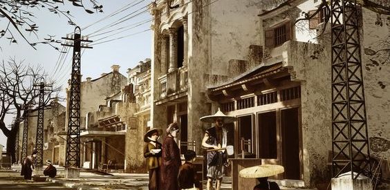 Guide to visit Hanoi Old Quarter where time stops